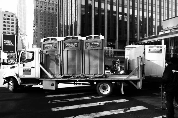 Best Affordable portable toilet rental  in Merlin, OR